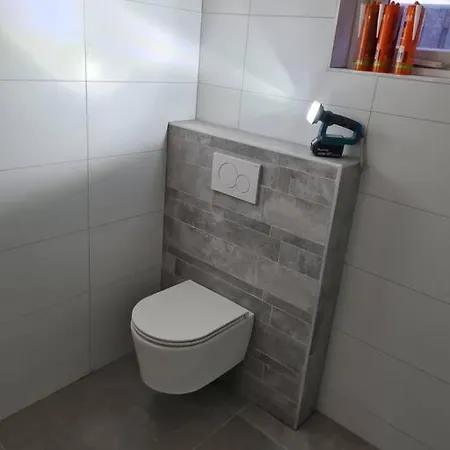 Heerlijk Halfvrijstaande Woning Apartment