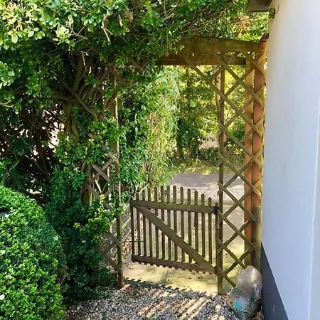Heerlijk Halfvrijstaande Woning